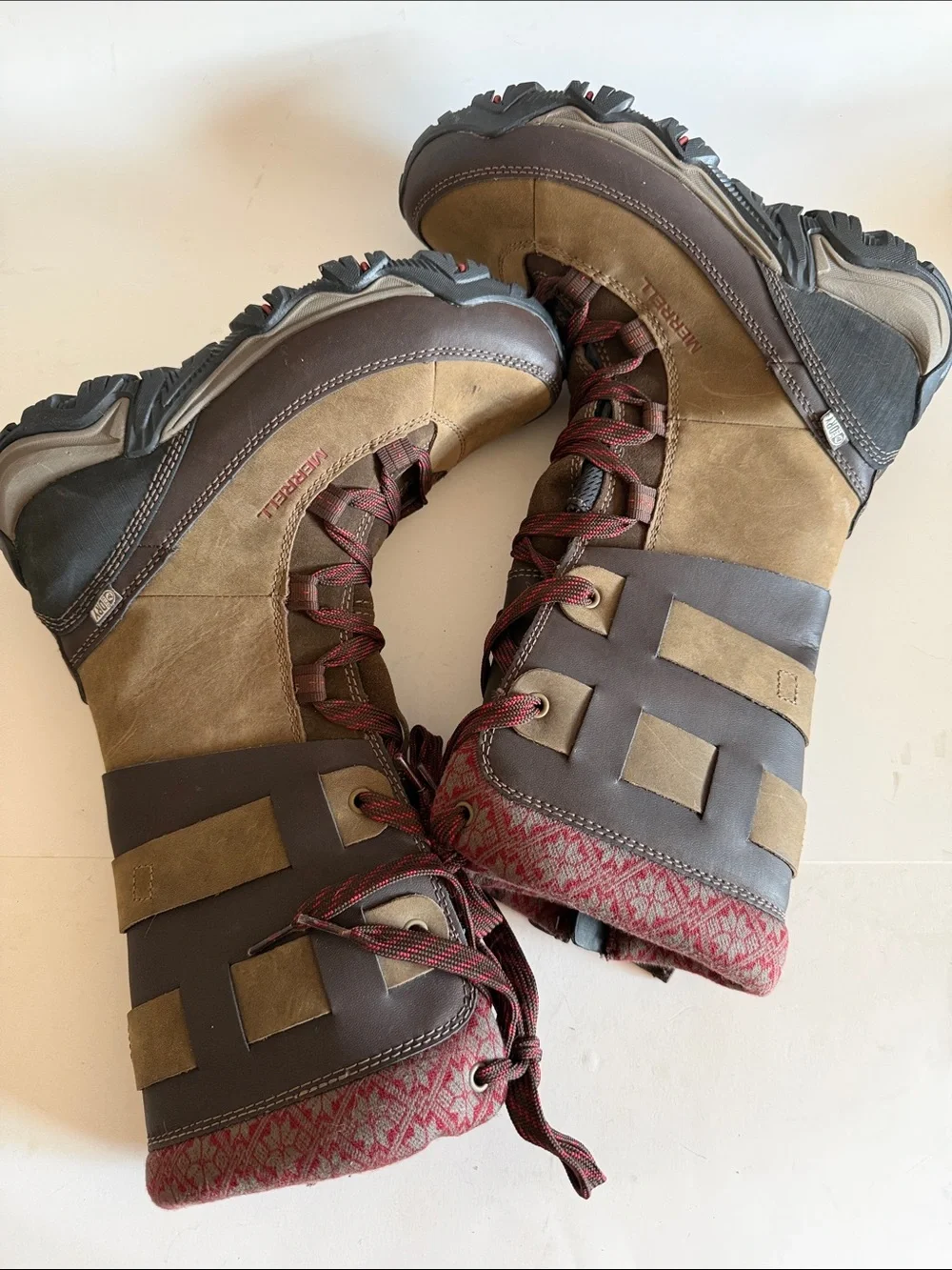 Merrell Womens Tall Winter Lace Up Side Zip Boots size 8